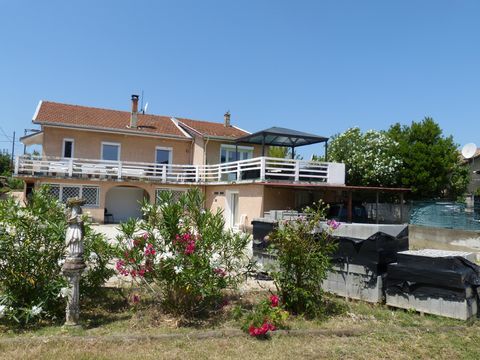  Maison � vendre 7 pi�ces 150 m�