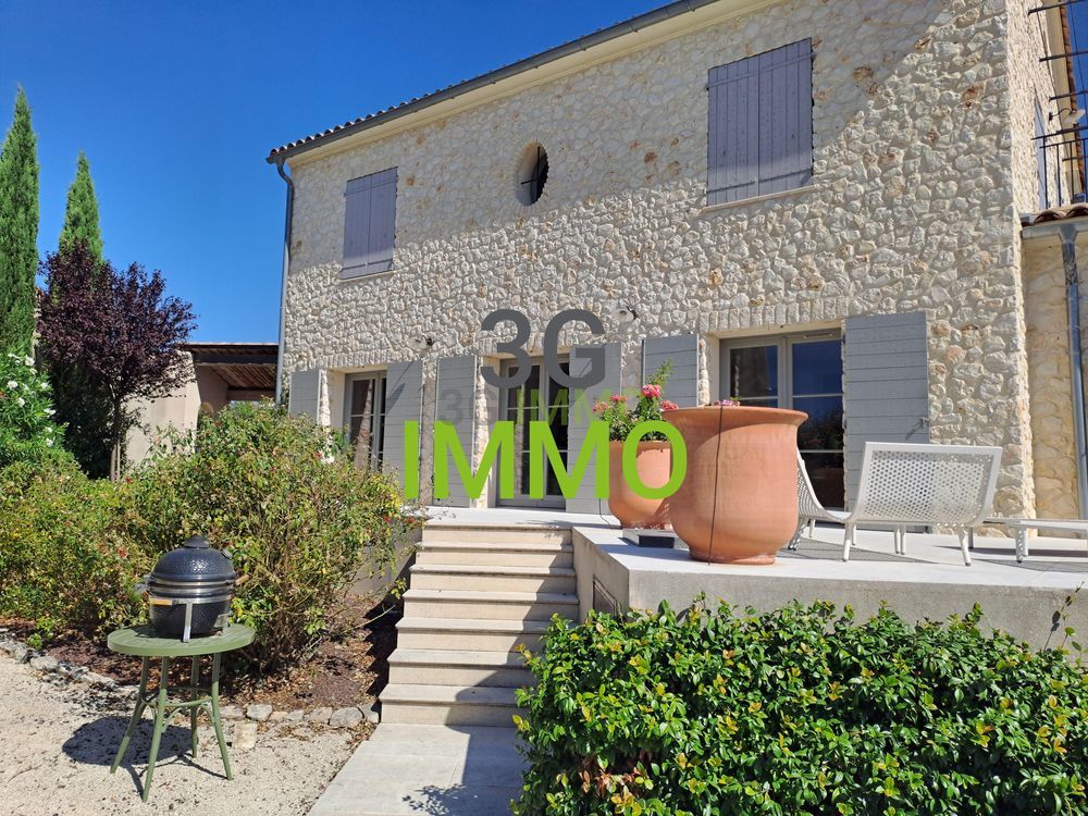 � vendre  Maison Uz�s (30700)