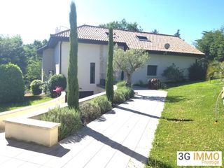  Maison � vendre 11 pi�ces 