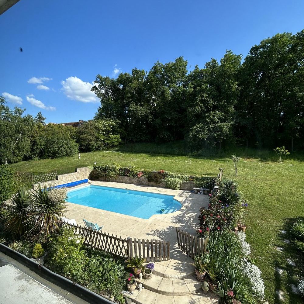 � vendre  Maison Savonni�res (37510)