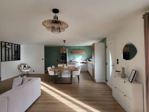   Maison 5 pi�ces Maison - 5 pi�ce(s) - 107 m�