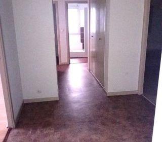  Appartement � vendre 4 pi�ces 77 m�