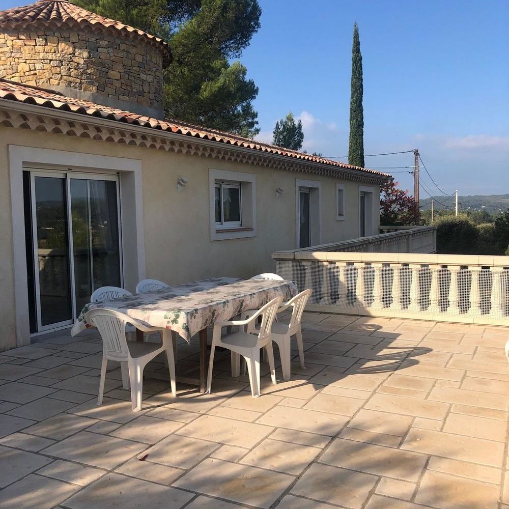 � vendre  Maison Carc�s (83570)