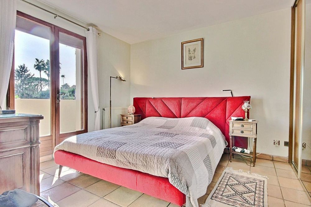 � vendre  Maison Antibes (06600)