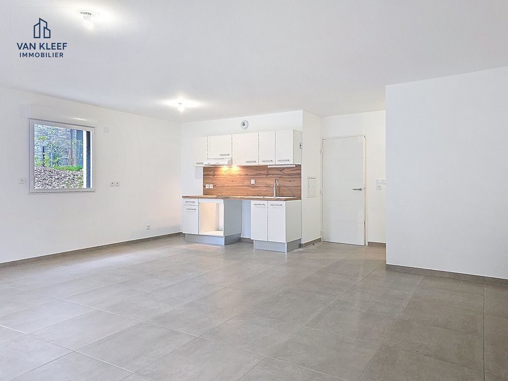 � vendre  Appartement Divonne-les-Bains (01220)