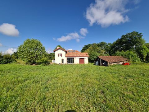   Maison ancienne 7 pi�ces Maison - 7 pi�ce(s) - 235 m�