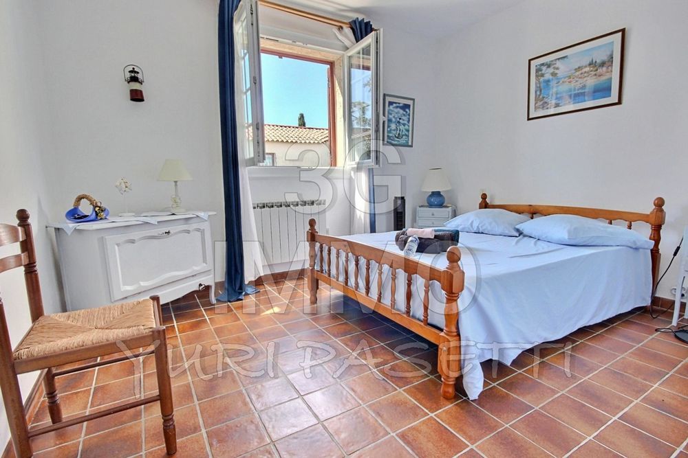 � vendre  Maison Antibes (06600)