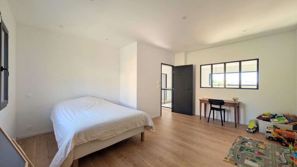 � vendre  Maison P�zenas (34120)