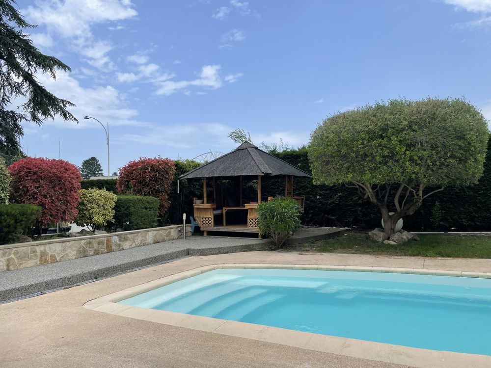 � vendre  Maison Genas (69740)