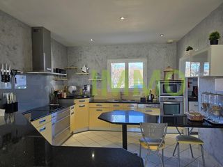  Maison � vendre 11 pi�ces 349 m�