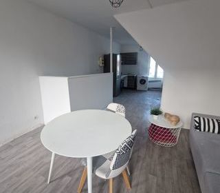  Immeuble � vendre 6 pi�ces 110 m�