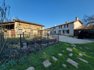  Maison � vendre 8 pi�ces 220 m�