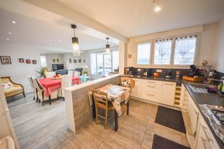  Appartement � vendre 4 pi�ces 90 m�