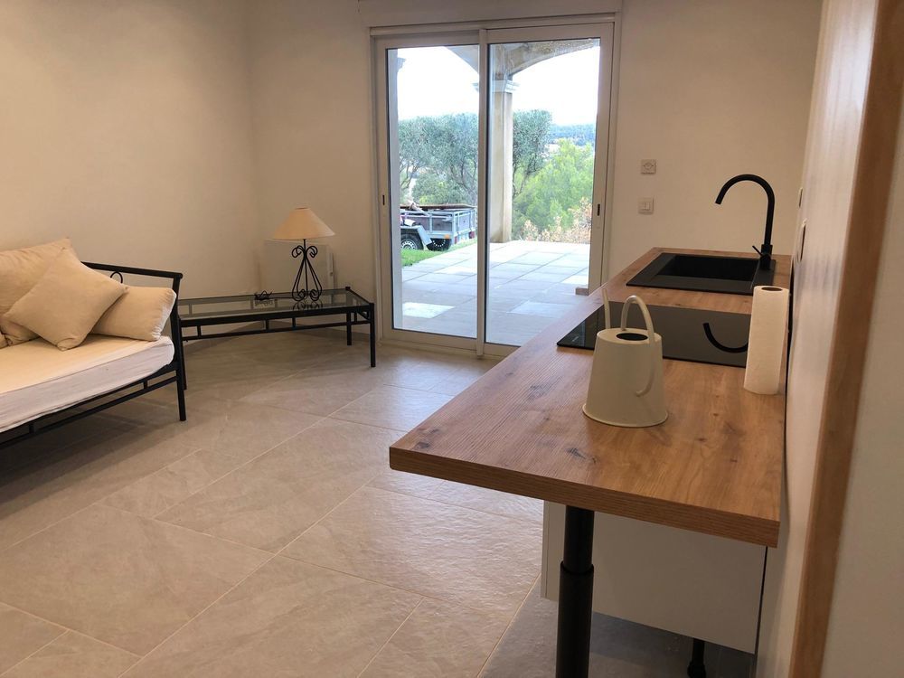 � vendre  Maison Carc�s (83570)