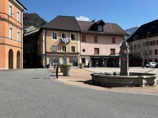  Immeuble � vendre 288 m�