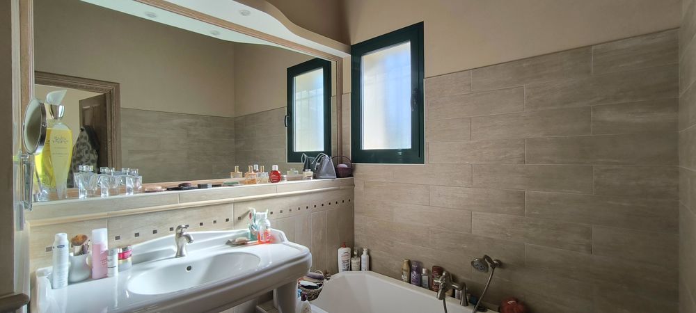 � vendre  Maison P�zenas (34120)