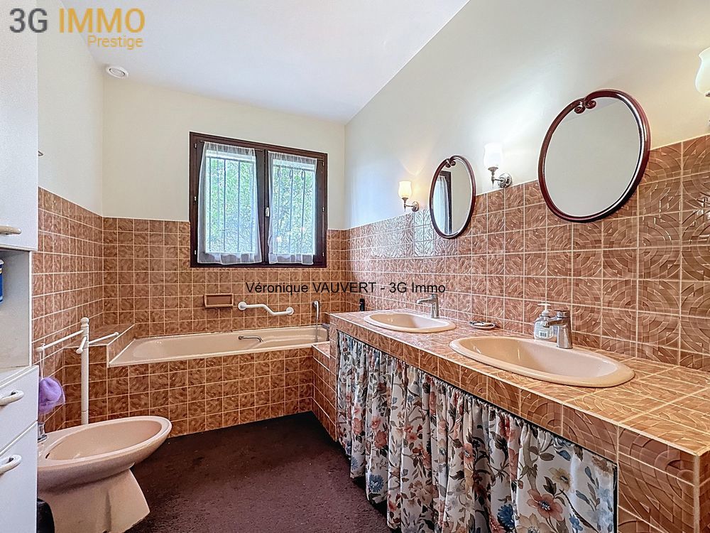 � vendre  Maison Ar�s (33740)