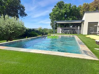  Maison � vendre 5 pi�ces 207 m�