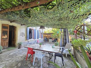  Maison � vendre 8 pi�ces 330 m�