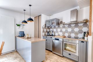  Maison � vendre 7 pi�ces 201 m�