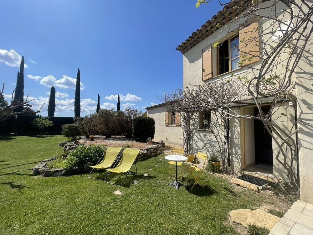 � vendre  Maison Cheval-Blanc (84460)