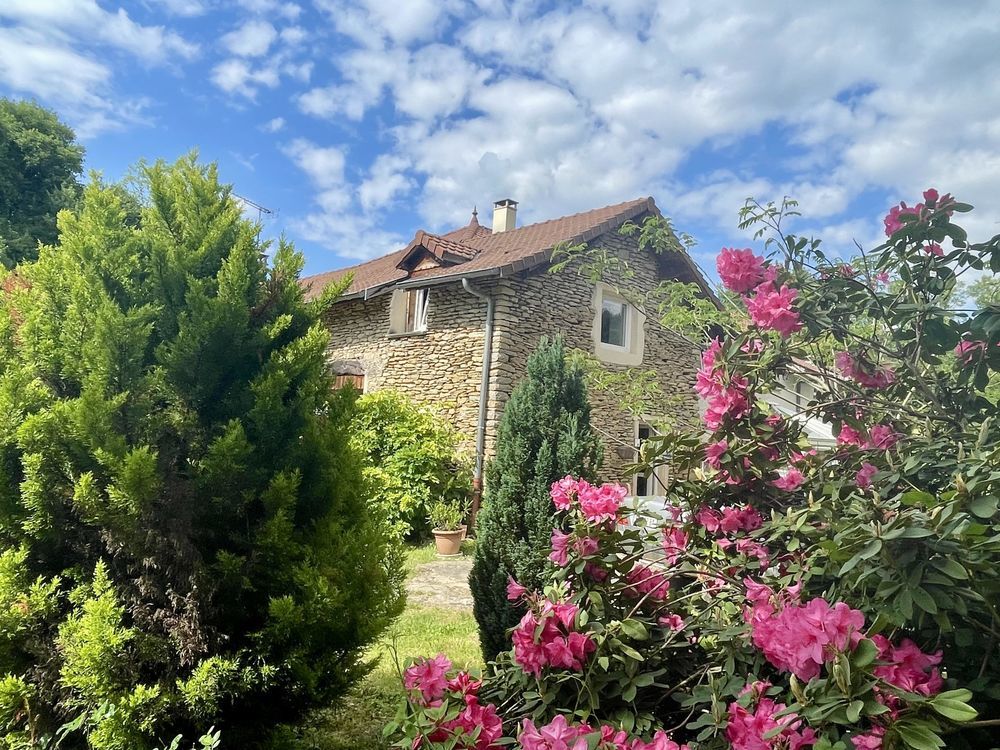 � vendre  Maison Cr�mieu (38460)