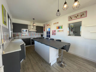  Maison � vendre 8 pi�ces 210 m�