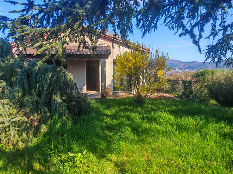   MAISON INDIVIDUELLE AVEC SOUS-SOL ET TERRAIN   AU CENTRE DE VERNOUX Maison - 8 pi�ce(s) - 146 m�