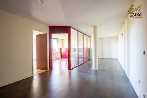 &nbsp;BUREAUX EN PLEIN COEUR DU BASSIN DE DISNEY / VAL D'EUROPE 990 77700 Magny le hongre