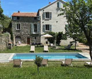  Maison � vendre 10 pi�ces 305 m�