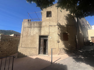  Maison � vendre 4 pi�ces 180 m�