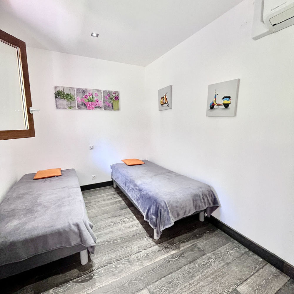 � vendre  Maison Calvi (20260)