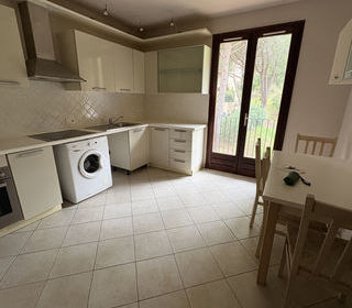  Appartement � louer 4 pi�ces 89 m�