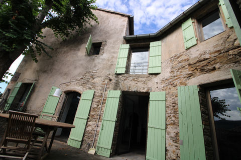   Haut H�rault Maison de village 177m2 Maison - 13 pi�ce(s) - 177 m�