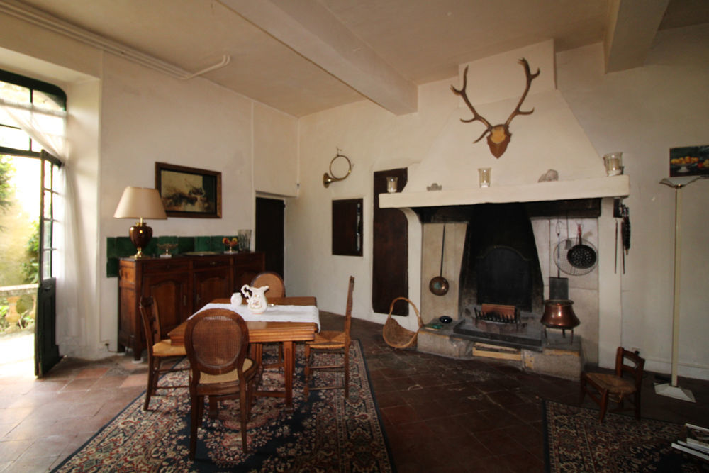 � vendre  Propri�t�/ch�teau Anduze (30140)