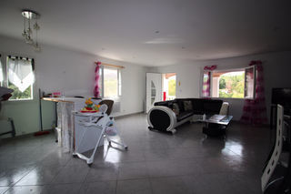  Maison � vendre 8 pi�ces 210 m�