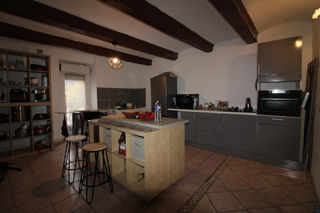  Immeuble � vendre 285 m�