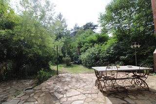  Maison � vendre 11 pi�ces 333 m�