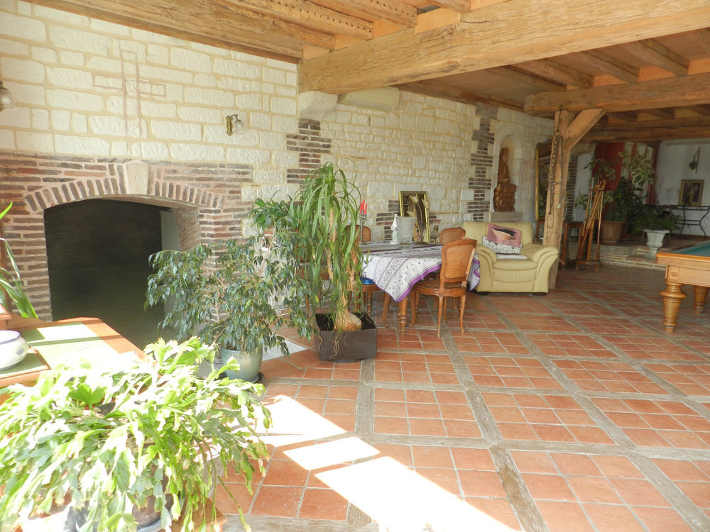 � vendre  Propri�t�/ch�teau Laubressel (10270)