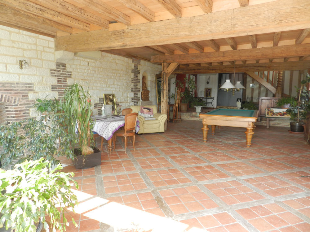 � vendre  Propri�t�/ch�teau Laubressel (10270)