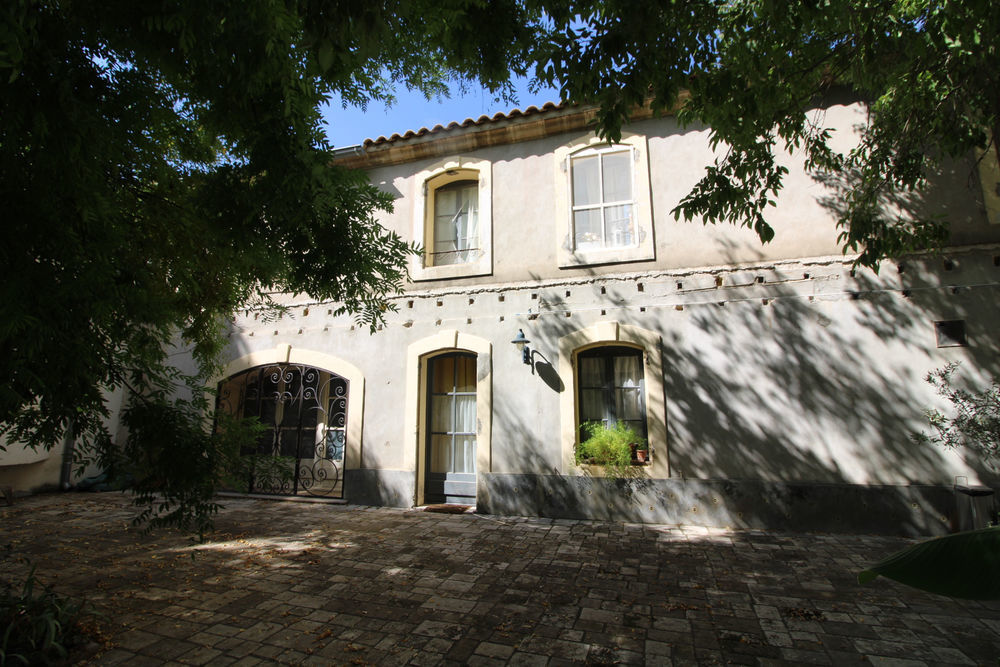 � vendre  Propri�t�/ch�teau Lunel (34400)