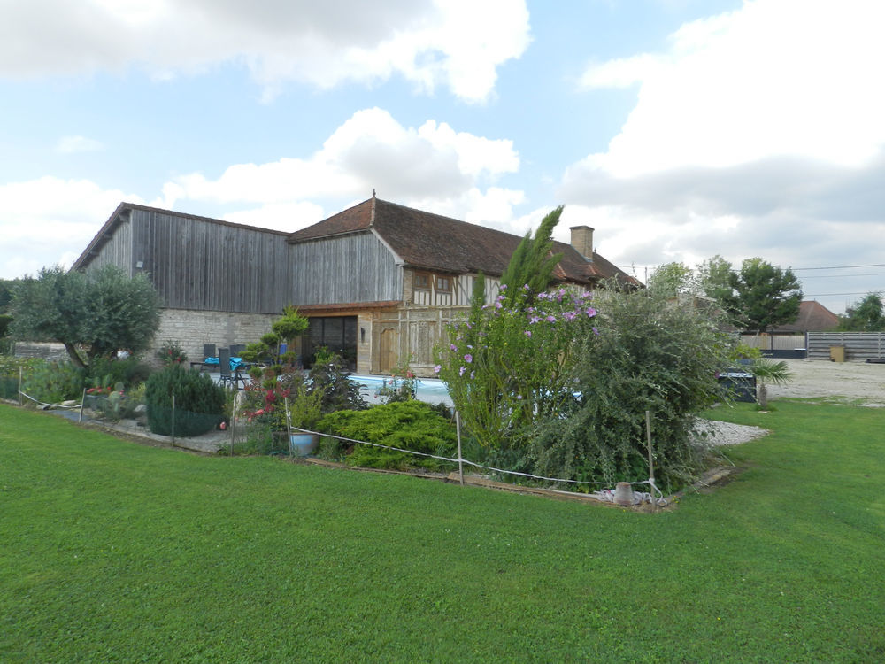 � vendre  Propri�t�/ch�teau Laubressel (10270)