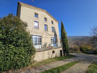  Propri�t�/ch�teau � vendre 8 pi�ces 377 m�