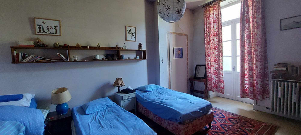 � vendre  Propri�t�/ch�teau Crest (26400)