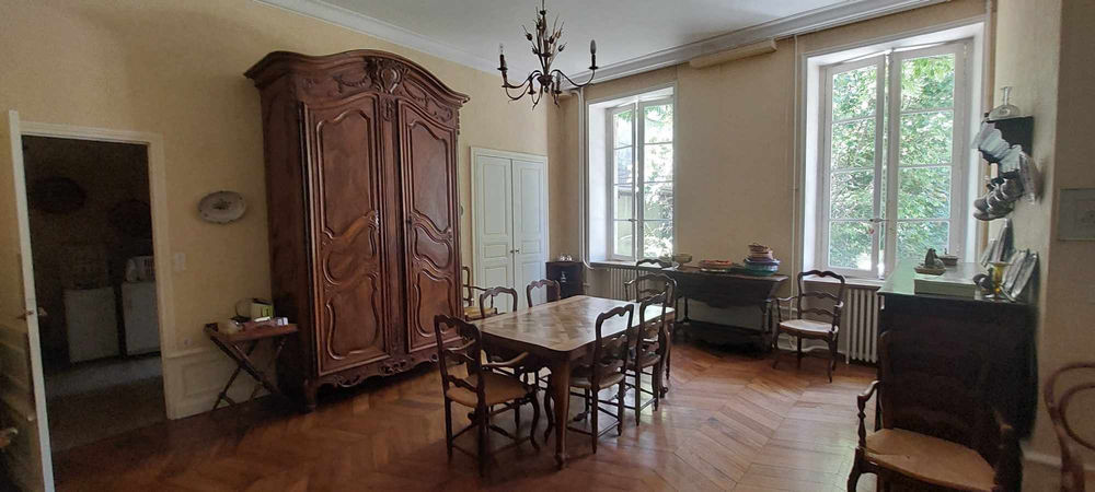 � vendre  Propri�t�/ch�teau Crest (26400)