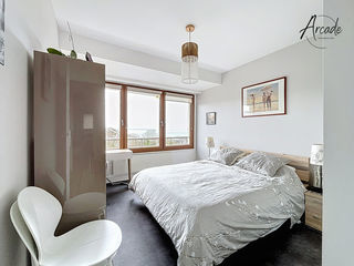  Appartement � vendre 4 pi�ces 134 m�