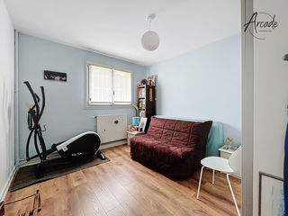  Appartement � vendre 4 pi�ces 134 m�