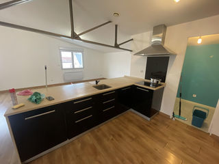  Appartement � louer 5 pi�ces 151 m�