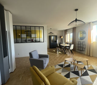  Appartement � louer 4 pi�ces 120 m�