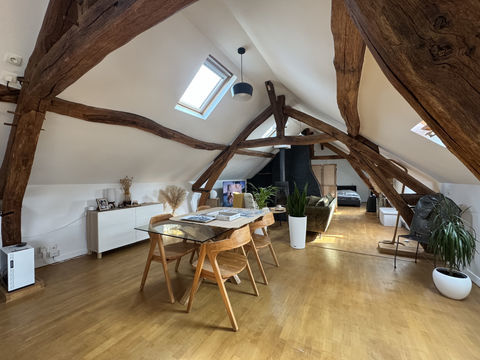   LOFT A VILLERS COTTERETS Appartement - 3 pi�ce(s) - 81 m�